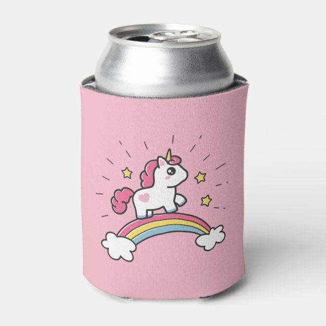 Niedliches Einhorn auf einem Regenbogendesign Dosenkühler (Kanne Vorderseite)