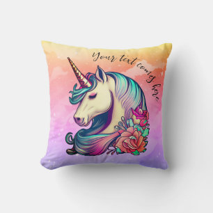 Niedliches Einhorn im farbenfrohen Himmel Kissen
