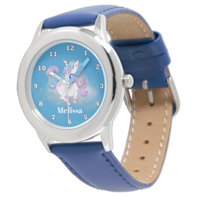 Niedliches Einhorn mit Namen Mädchen beobachten Armbanduhr (Schrägansicht)