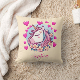 Niedliches Einhorn, rosa Herzen und Blume, Name, C Kissen
