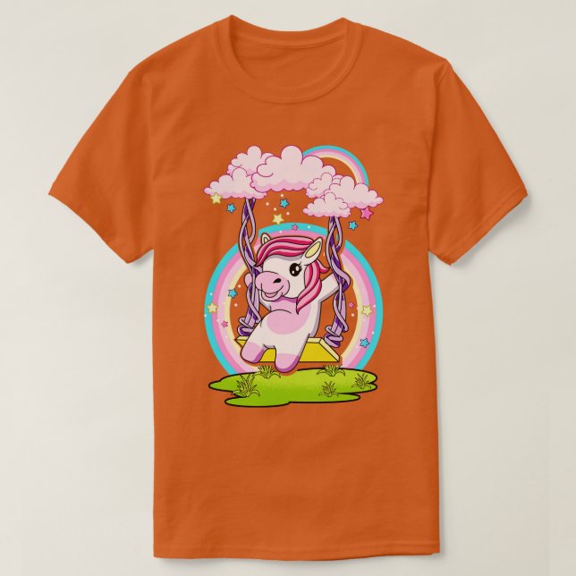 Niedliches Einhornschwingen am Wolkenschwingen T-Shirt (Design vorne)