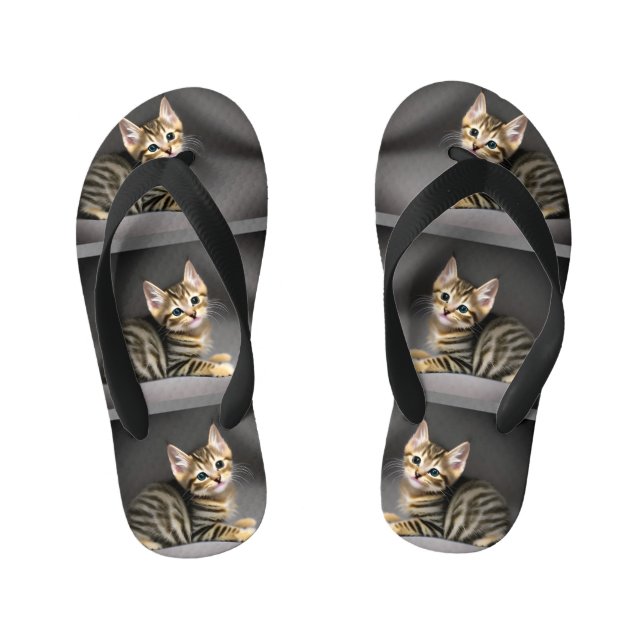 Niedliches Flauschenbaby Kinderbadesandalen (Fußbett)