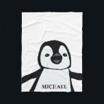 Niedliches Funny Pinguin Kinderzimmer Schwarz-Weiß Fleecedecke<br><div class="desc">Mit dieser bezaubernden Pinguin-Kinderzimmer-Fleecedecke wackeln Sie Ihr Kleines in gemütlicher Cutness. Diese Decke wurde für Tierliebhaber konzipiert und bietet eine bezaubernde Pinguin-Illustration, die das Herz eines jeden erfassen wird. Personalisieren Sie es mit dem Namen Ihres Kindes, um eine spezielle Touch hinzuzufügen. Diese Fleecedecke ist ein perfektes Geschenk für neue Eltern...</div>