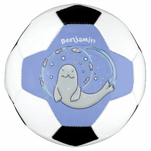 Niedliches glückliches Siegel und Cartoon in Fisch Fußball