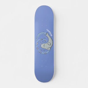 Niedliches glückliches Siegel und Cartoon in Fisch Skateboard