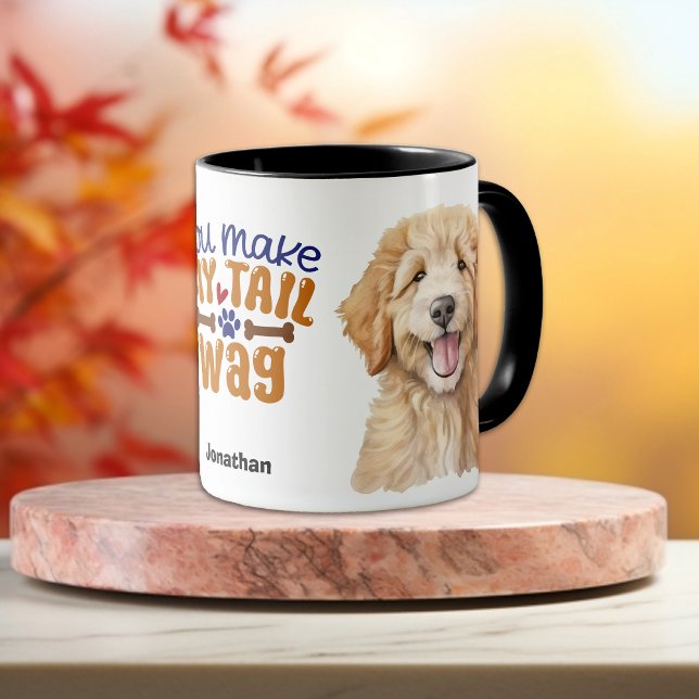 Niedliches Goldendoodle, dass Sie meinen Schwanz W Tasse (Von Creator hochgeladen)