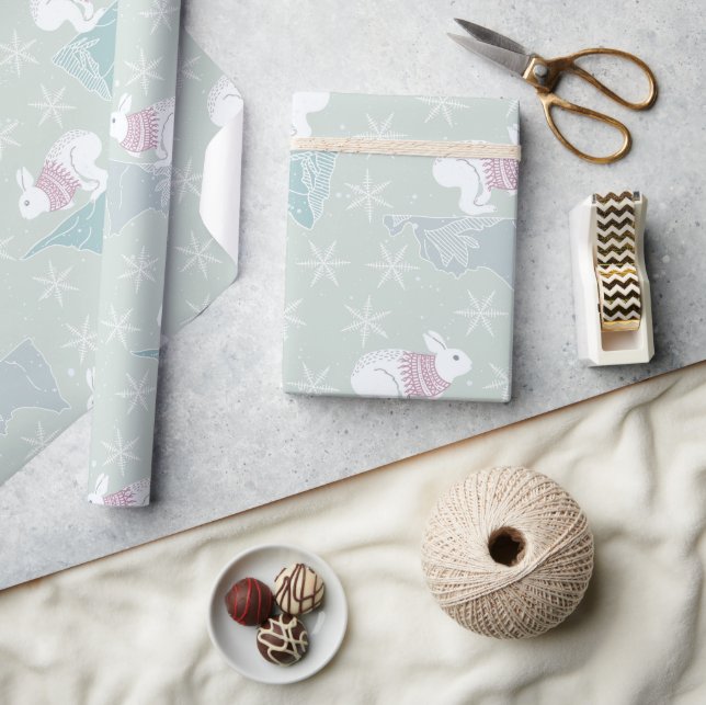 Niedliches Green Winter Xmas Bunny Snowflakes Must Geschenkpapier (Kunsthandwerk)