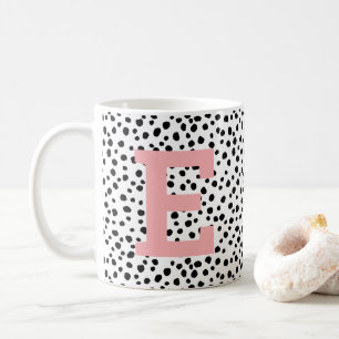 Niedliches großes rosa Initial auf Dalmatiner Spot Kaffeetasse