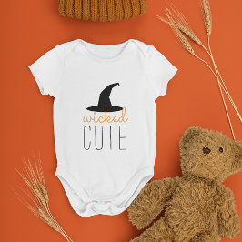 Niedliches Halloween Baby Strampler