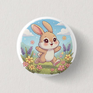 Niedliches Häschen hüpft auf einem Blumenfeld Button