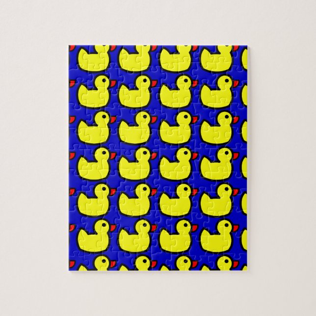 Niedliches, helles, gelbes Gummi Ducky-Muster auf  (Vertikal)