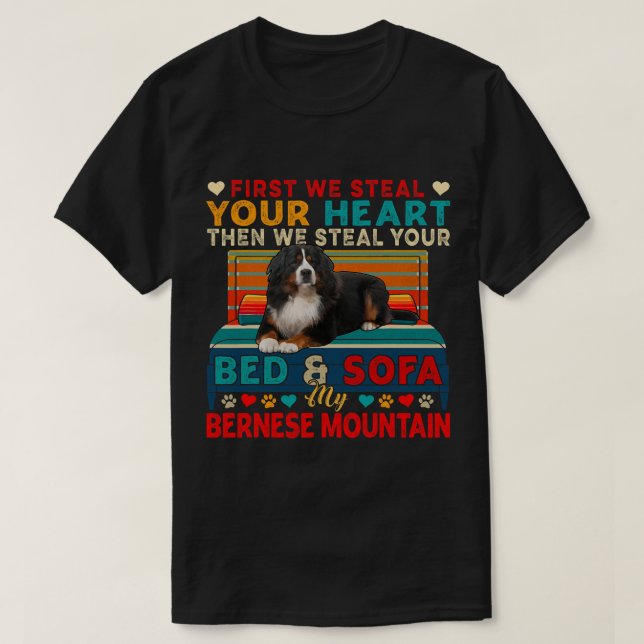 Niedliches Herz zuerst stehlen dann Bett und Sofa  T-Shirt (Design vorne)