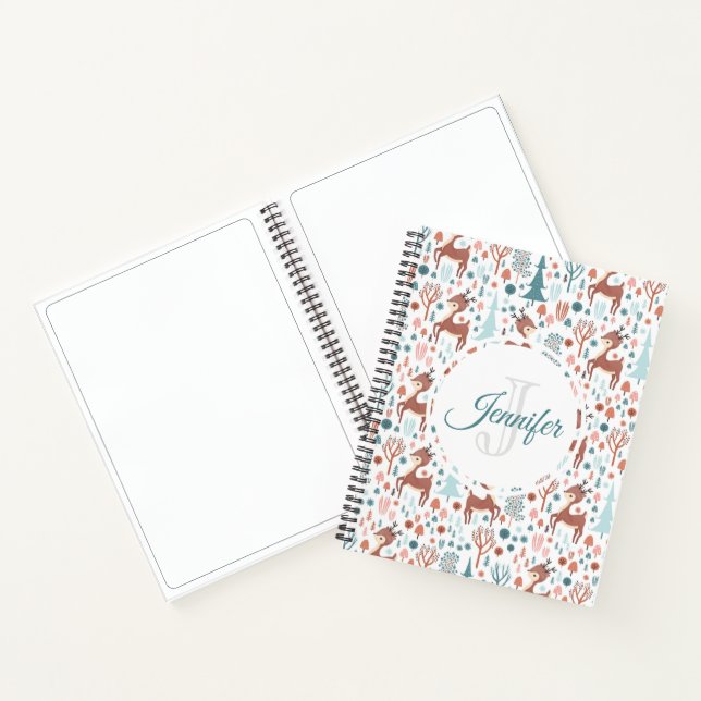 Niedliches Hirsch in Whimsical Forest Pattern Mono Notizbuch (Innenseite)