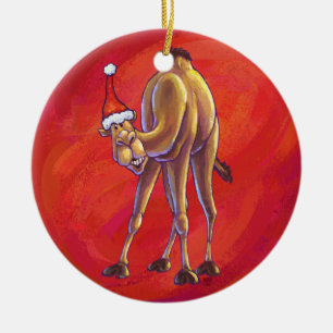 Niedliches Kamel-Weihnachten auf Rot Keramikornament