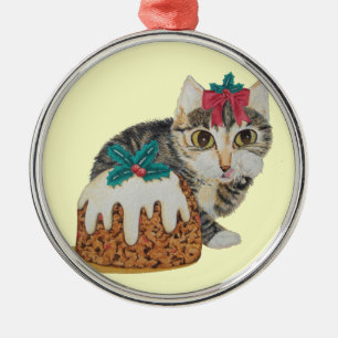 niedliches Kätzchen, das zu Weihnachten Pudding i Ornament Aus Metall