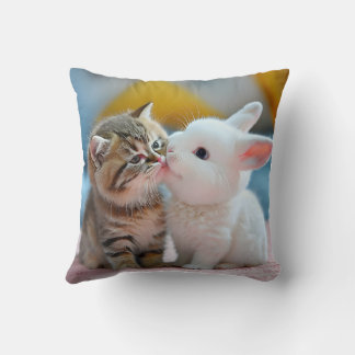 Niedliches Katzenkissen- und Kaninchenkissen Kissen