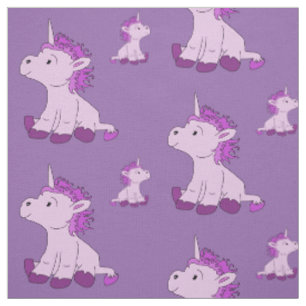 Niedliches Kleines Einhorn mit rosa Violetmist Stoff