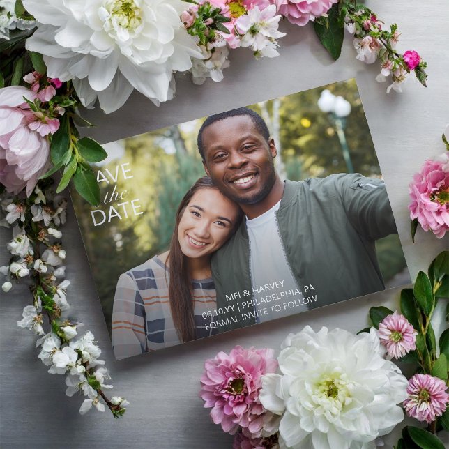 Niedliches Lässiges Foto Hochzeit speichern Sie da Postkarte (Von Creator hochgeladen)
