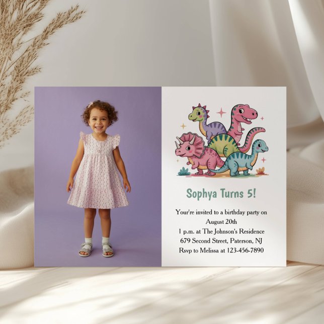 Niedliches Lila Dinosaurier Foto Kindergeburtstag  Einladung (Von Creator hochgeladen)