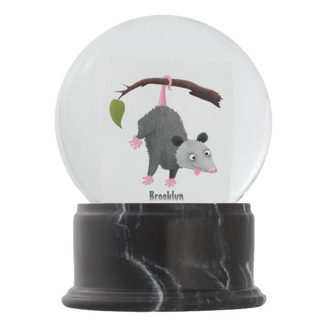 Niedliches lustiges Opossum aus Cartoon Schneekugel (Vorderseite)