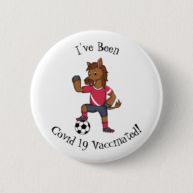 Niedliches lustiges Pferd beim Fußballspielen Cart Button (Vorderseite)