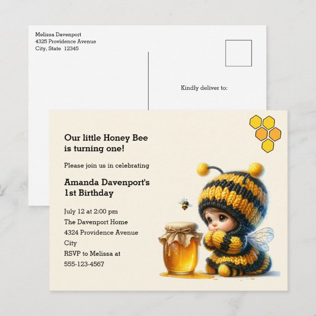 Niedliches Mädchen in Bee Costume mit Honey Geburt Einladungspostkarte (Vorne/Hinten)