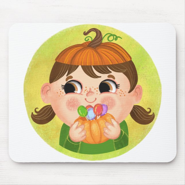 Niedliches Mädchen in einem KürbisHalloweenkostüm Mousepad (Vorne)