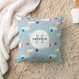 Niedliches mehrfarbiges Flying Kites Kids Monogram Kissen