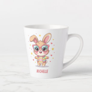 Niedliches Monogramm-Mädchen-Häschen mit Brille Milchtasse