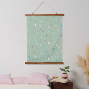Niedliches Multicolor Dotty-Muster auf dem grünen  Wandteppich Mit Holzrahmen