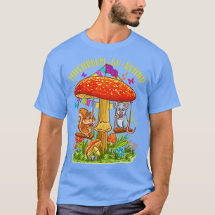 Niedliches Mushroom Go Round Squirrel Mouse Whimsi T-Shirt