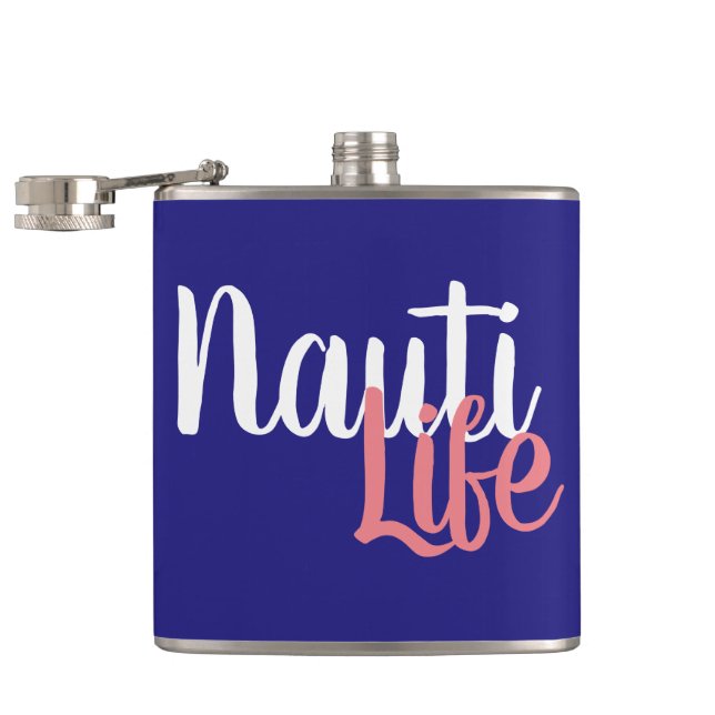 niedliches, nautisches NAUTI LIFE-Skript auf marin Flachmann (Geöffnet)