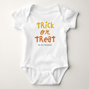 Niedliches orangefarbenes Halloween Baby Strampler