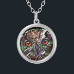 NIEDLICHES OWL VERSILBERTE KETTE<br><div class="desc">Ein Kunstdesign einer niedlichen kleinen Eule.</div>