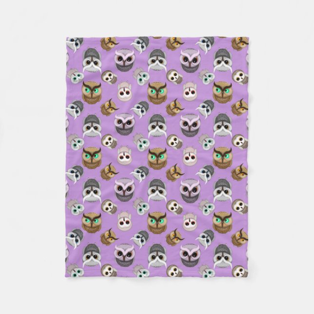 Niedliches Owls Muster im Lila Hintergrund Fleecedecke (Vorderseite)