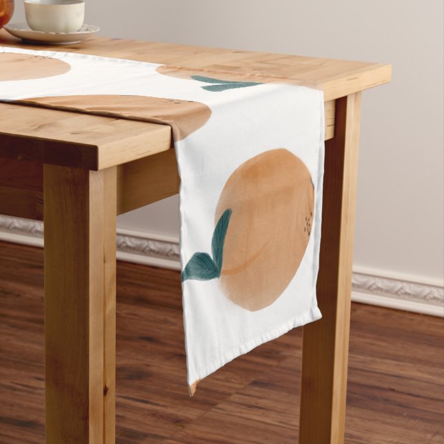 Niedliches Peach Orange Fruit Hand gezogen Mittelgroßer Tischläufer (Beispiel)