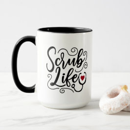 niedliches Peeling der Krankenschwester Tasse