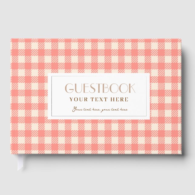 Niedliches pfirsichrosa Gingham kariertes Party Gästebuch (Vorderseite)