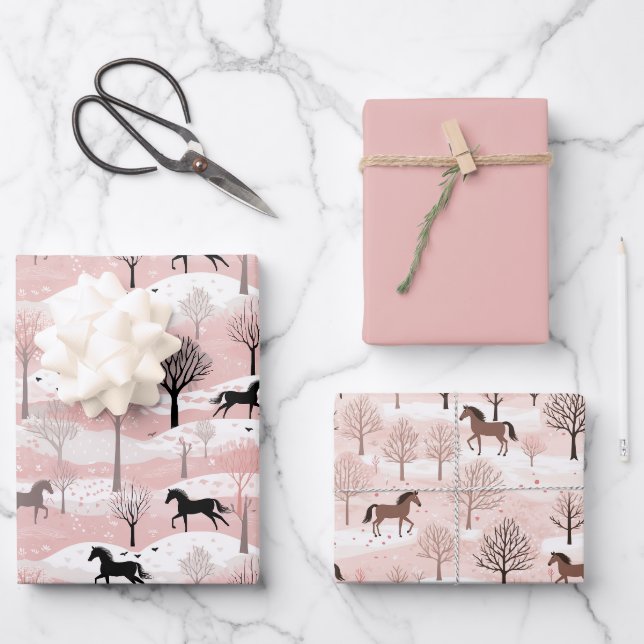 Niedliches Pink Snowy Winter Horse Wrapping Paper Geschenkpapier Set (Vorderseite)