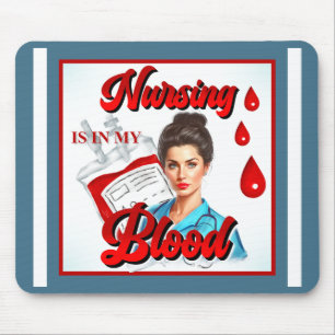 Niedliches Pinup_ Nahrung in meinem Blut Mousepad