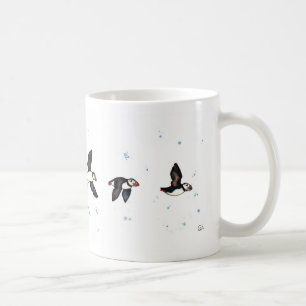 Niedliches Puffinsfliegen Kaffeetasse