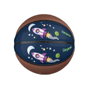 Niedliches Raketenschiff zur Darstellung des Carto Mini Basketball