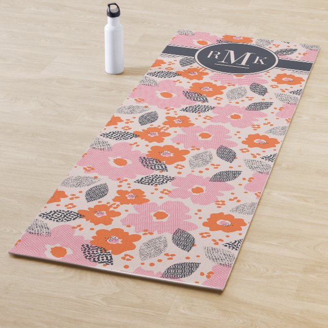 Niedliches Retro Blumenmuster des Monogramm-| Yogamatte (Beispiel)
