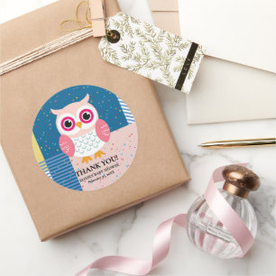Niedliches Rosa Eule Geschlecht Neutral Woodland B Runder Aufkleber