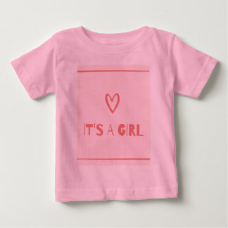 Niedliches rosa Herzgeschlecht offenbartes T-Shirt
