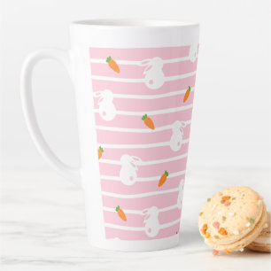 Niedliches rosa Kaninchen- und Karottenmuster Milchtasse