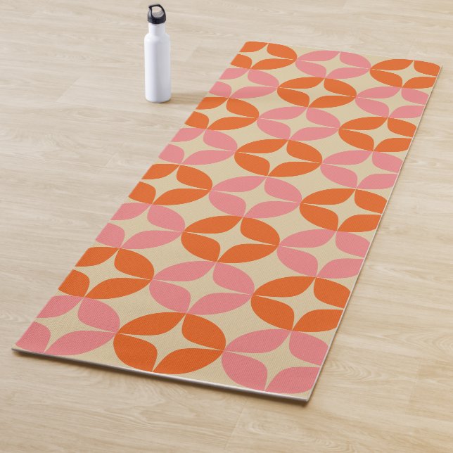 Niedliches rosa Orange Mitte Mod geometrisches Mus Yogamatte (Beispiel)