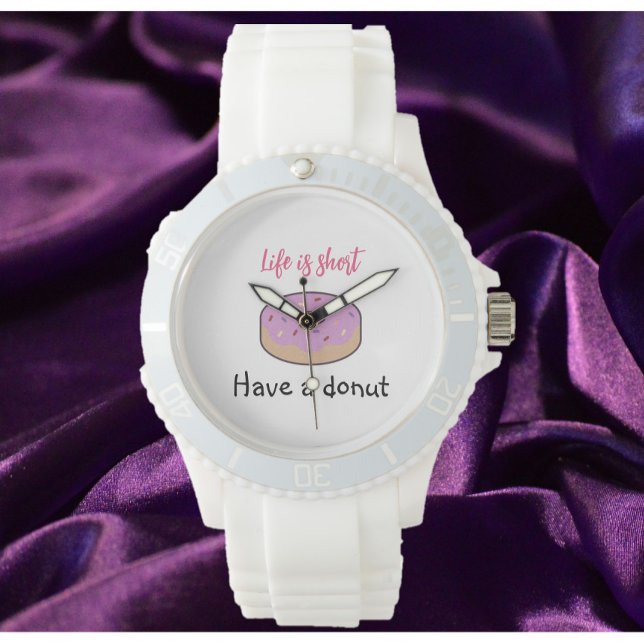 Niedliches Rosa und Schwarz haben einen Donut-Plat Armbanduhr (Von Creator hochgeladen)