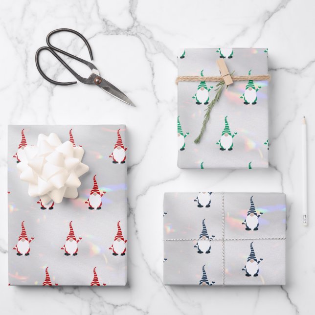 Niedliches Santa Gnome Muster Funkelnd Weißes Silb Geschenkpapier Set (Vorderseite)