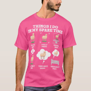 Niedliches Schaf 6 Dinge, die ich im Freien tue T-Shirt